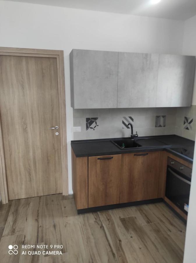 Appartement F2 Meuble Loculi ภายนอก รูปภาพ